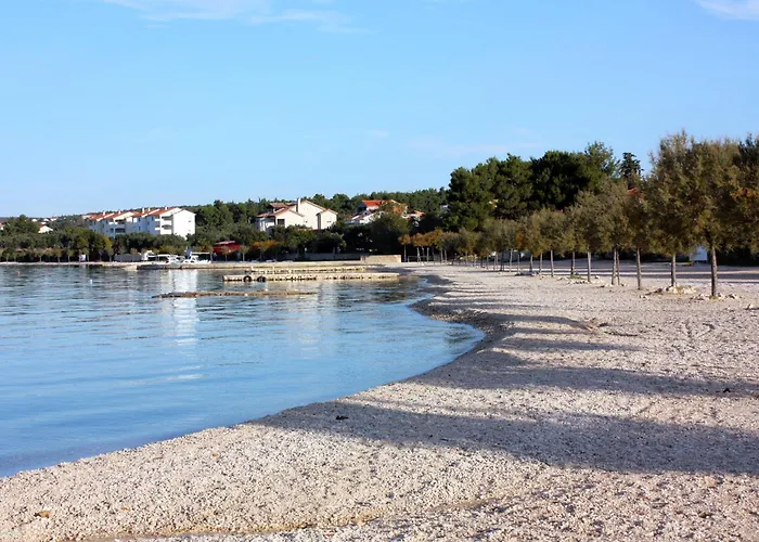 アパート By The Sea Biograd Na Moru, Biograd - 22807 ビオグラード・ナ・モル